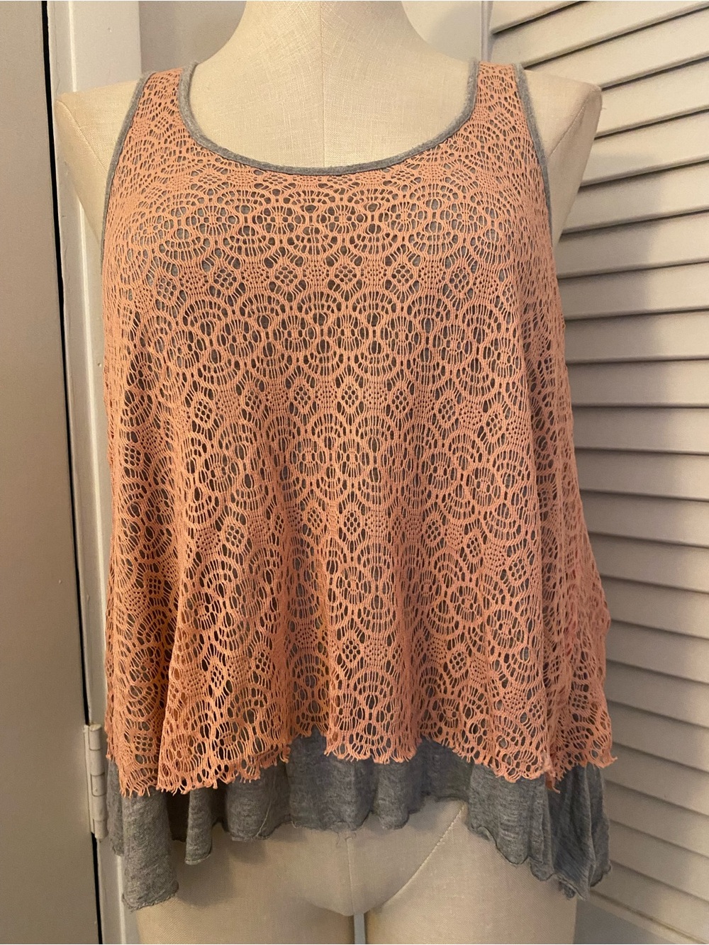 Forever 21 Peach Crochet Layered Tank with Gray Underlay- Size Large